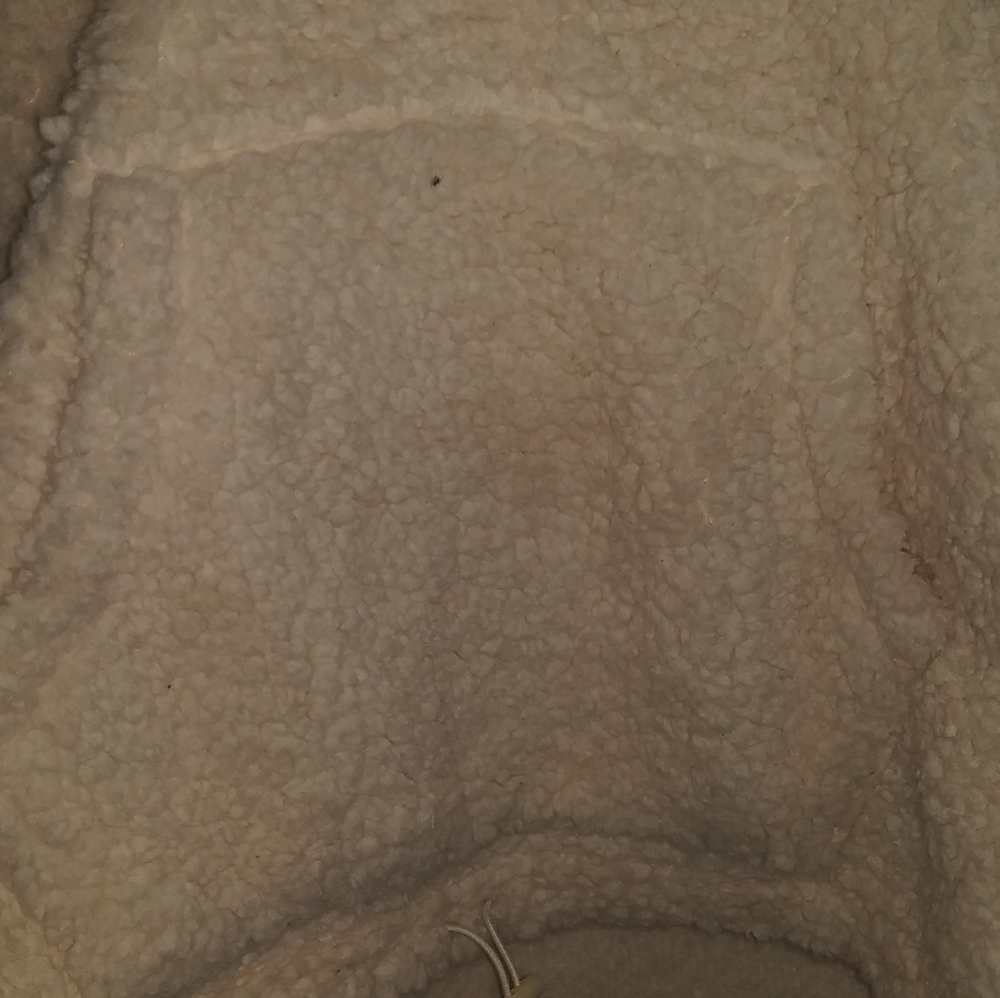 Fluffy pull over jacket - Picture 3 of 6